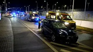Pijany kierowca potrącił kobietę z dziećmi na przejściu. Decyzja o areszcie